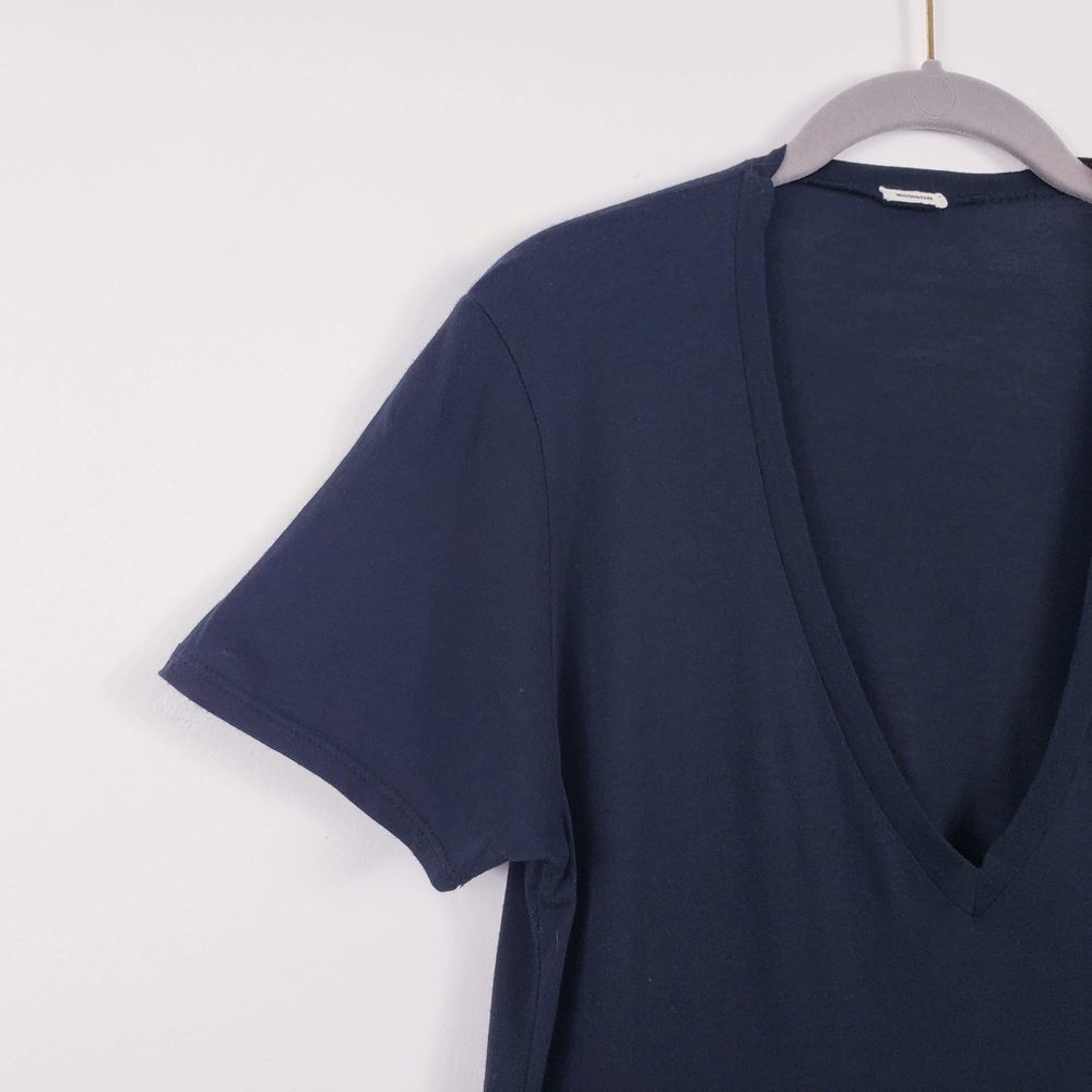 MONROW XS Deep V Studded Border Supima Modal Tee - Picture 3 of 6